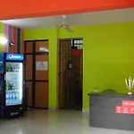 Colours Fly Hotel