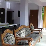 Colours Fly Hotel